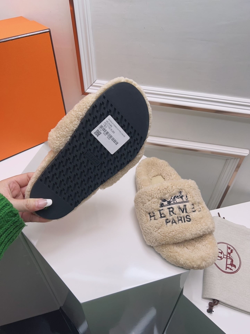 Hermes Slippers